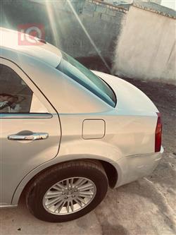 كرايسلر 300
